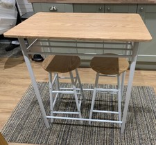 Breakfast Bar Table And Stools